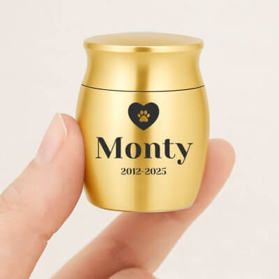 Personalised Dog Urn with Engraved Name, Dates... Personalised Dog Urn with Engraved Name, Dates...